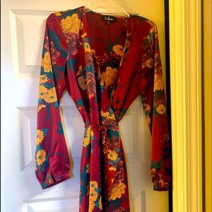 Silky Medium wrap midi dress unique color. Brand new.